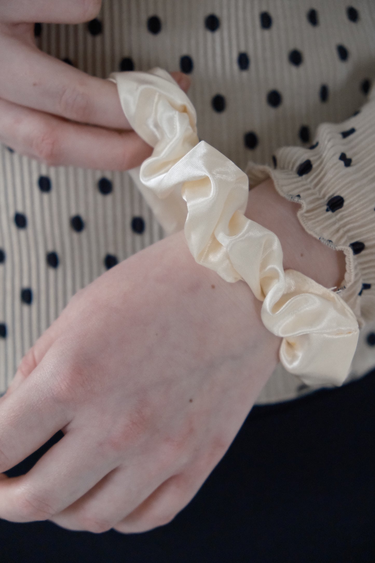Scrunchie | Bevalling & borstvoeding