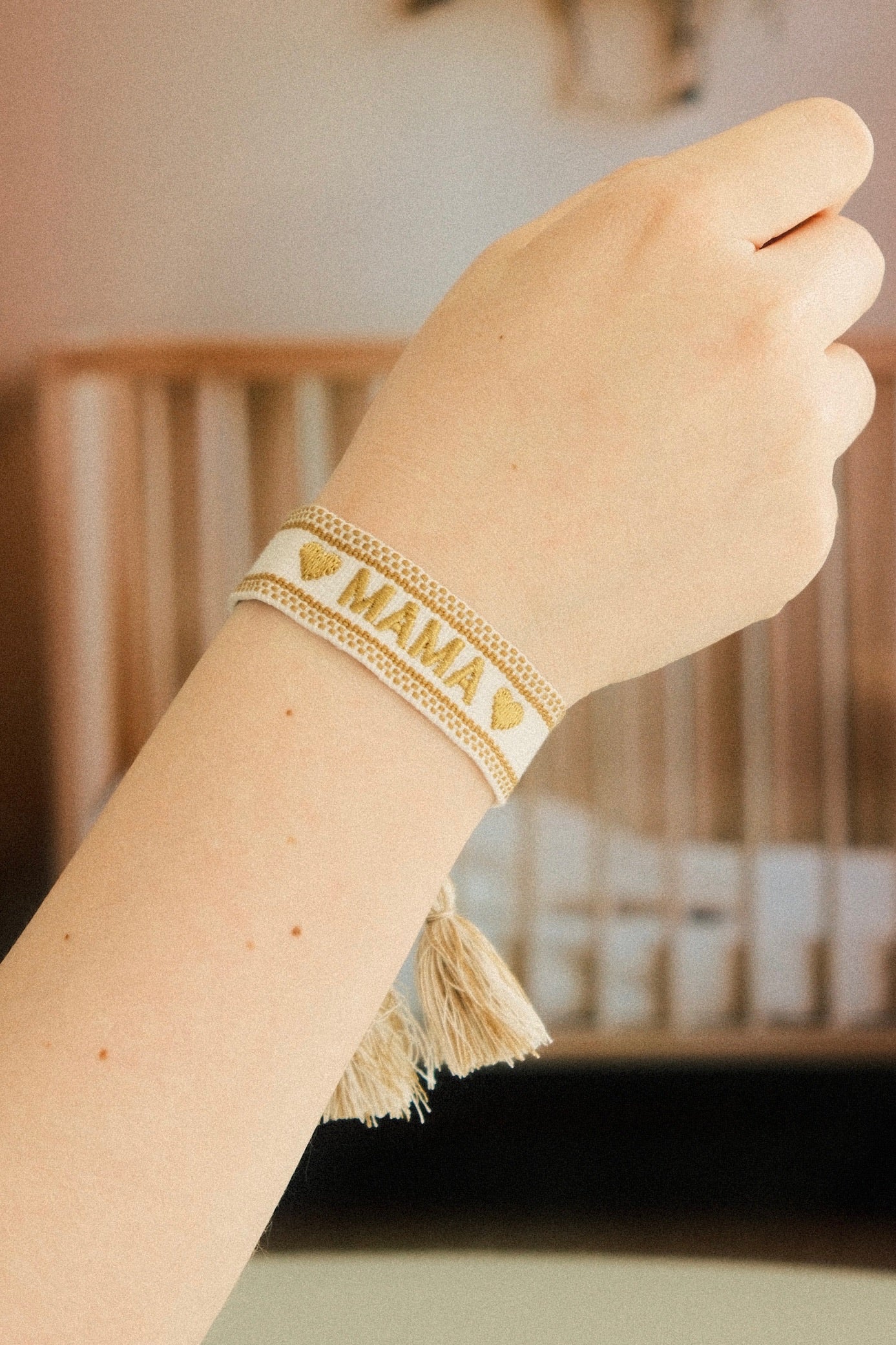 Mama Armbandje | Geborduurd