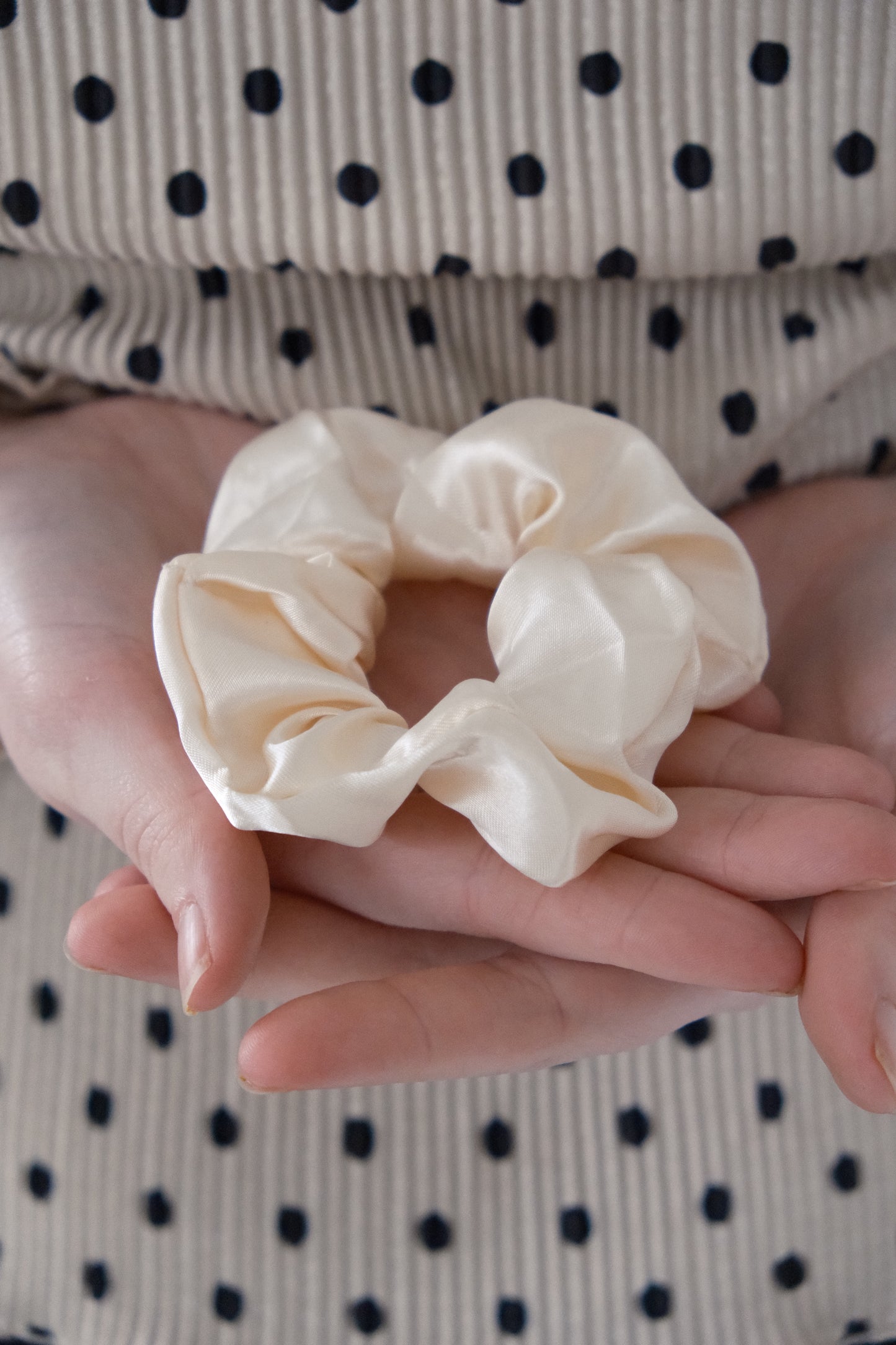 Scrunchie | Bevalling & borstvoeding
