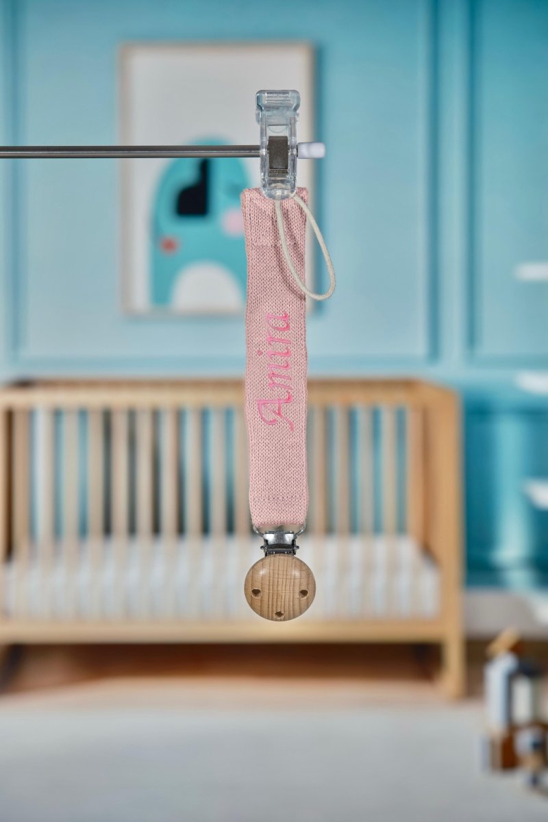 Speenkoord met naam | Knitted roze